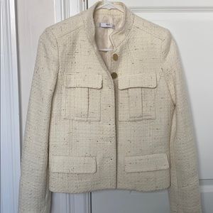 White jacket / blazer